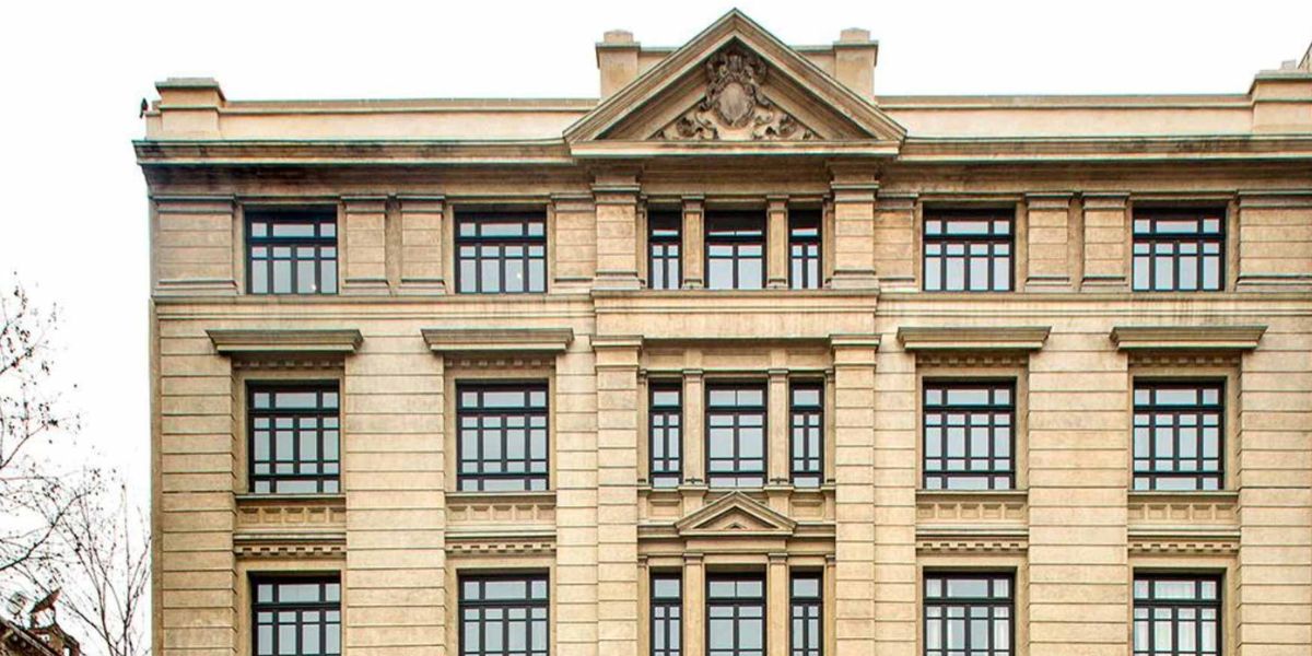 images/Backgrounds/Other/Galata_School.jpg#joomlaImage://local-images/Backgrounds/Other/Galata_School.jpg?width=1200&height=600